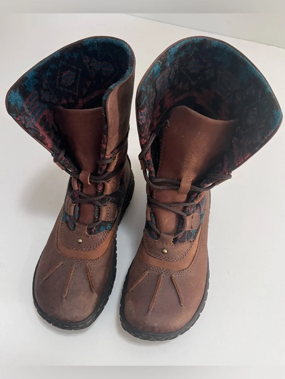 Born Winter Boots